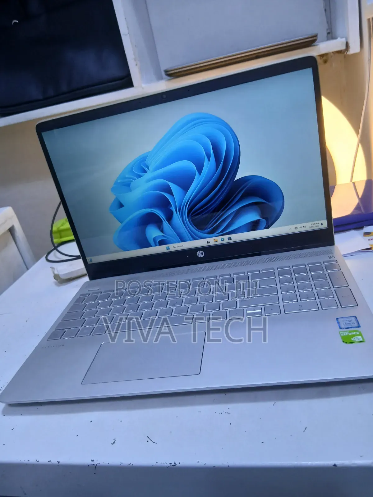 New Laptop HP Pavilion 15 8GB Intel Core i5 SSD 512GB