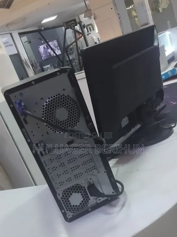 New Desktop Computer HP 290 G4 8GB Intel Core i7 HDD 1T