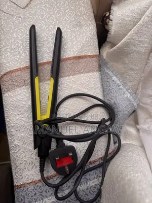 Olsenmark Hair Straightener - Excellent Condition!