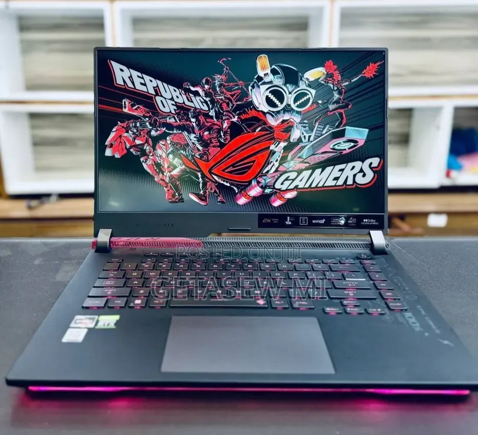 New Laptop Asus ROG Strix G15 16GB AMD Ryzen 9 SSD 512GB