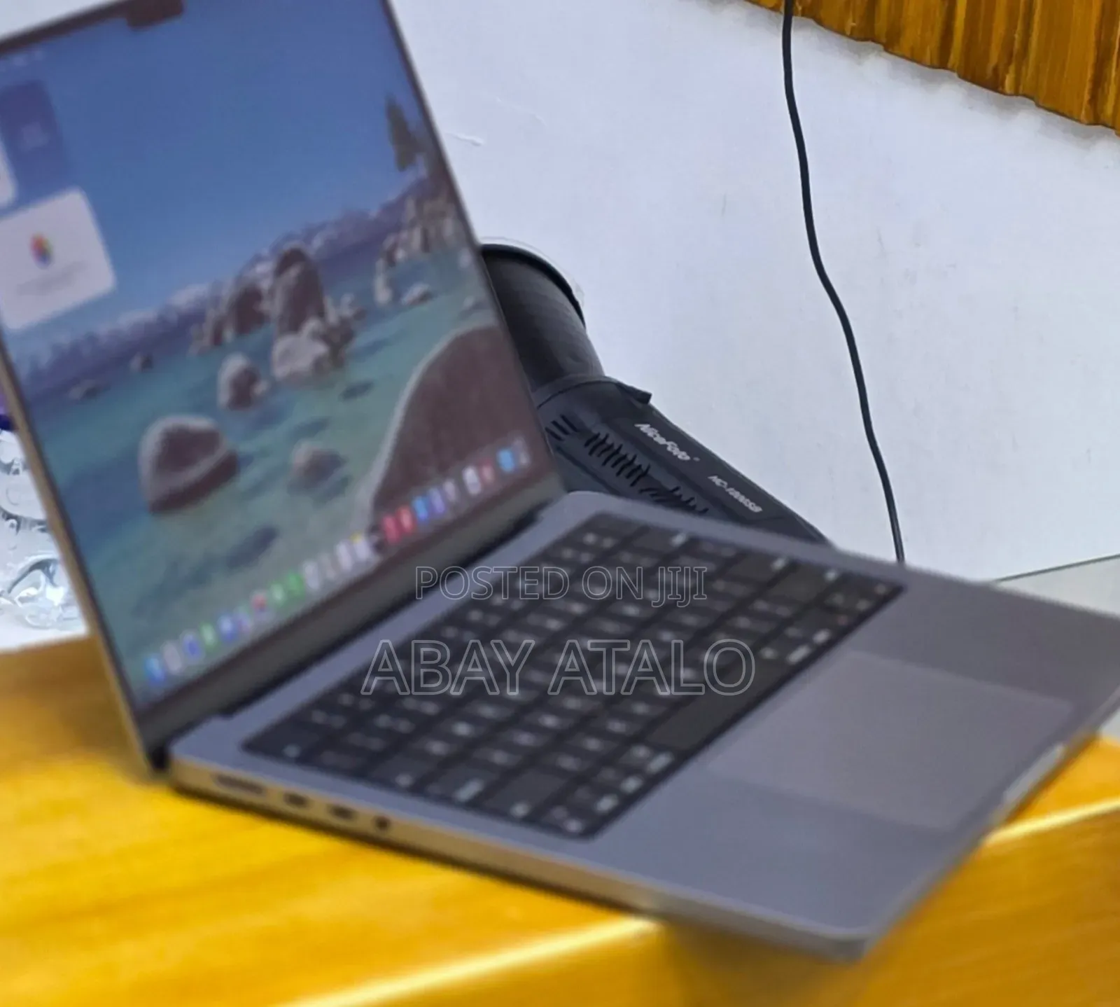 New Laptop Apple MacBook Pro 16GB Apple M1 Pro SSD 512GB