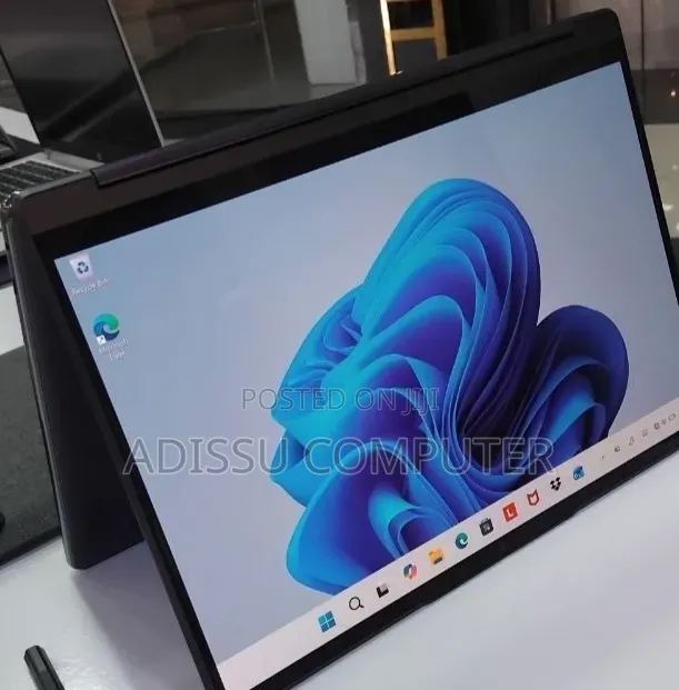 New Laptop Lenovo Yoga 11e 16GB Intel Core i7 SSD 1T