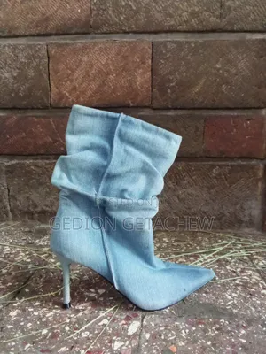 Womens Hill Shoe