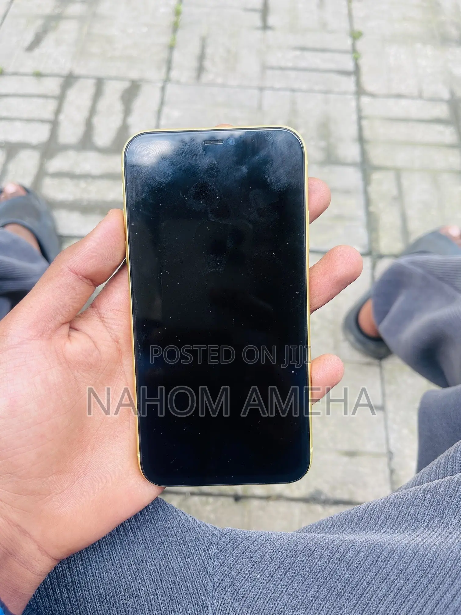 Apple iPhone 11 128 GB Yellow