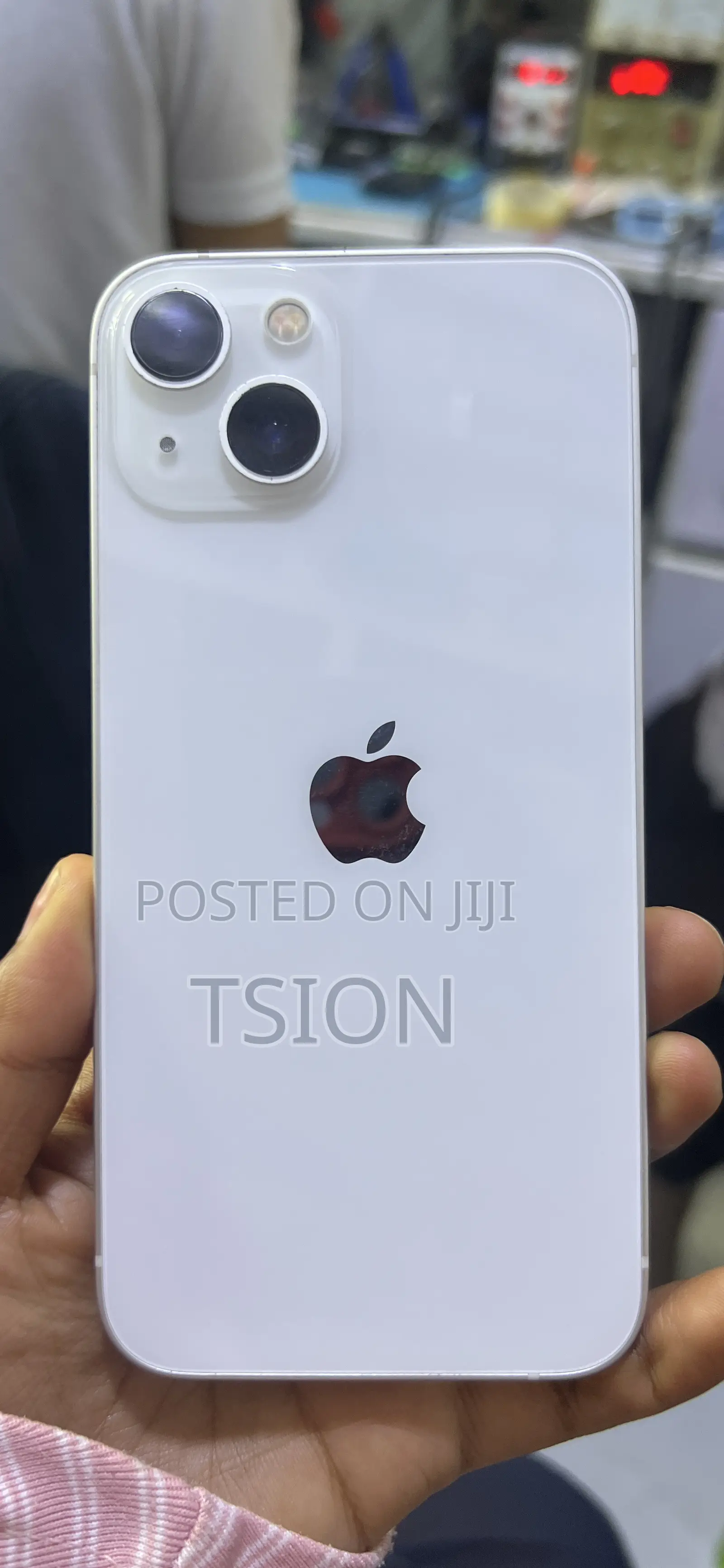 New Apple iPhone 13 128 GB White