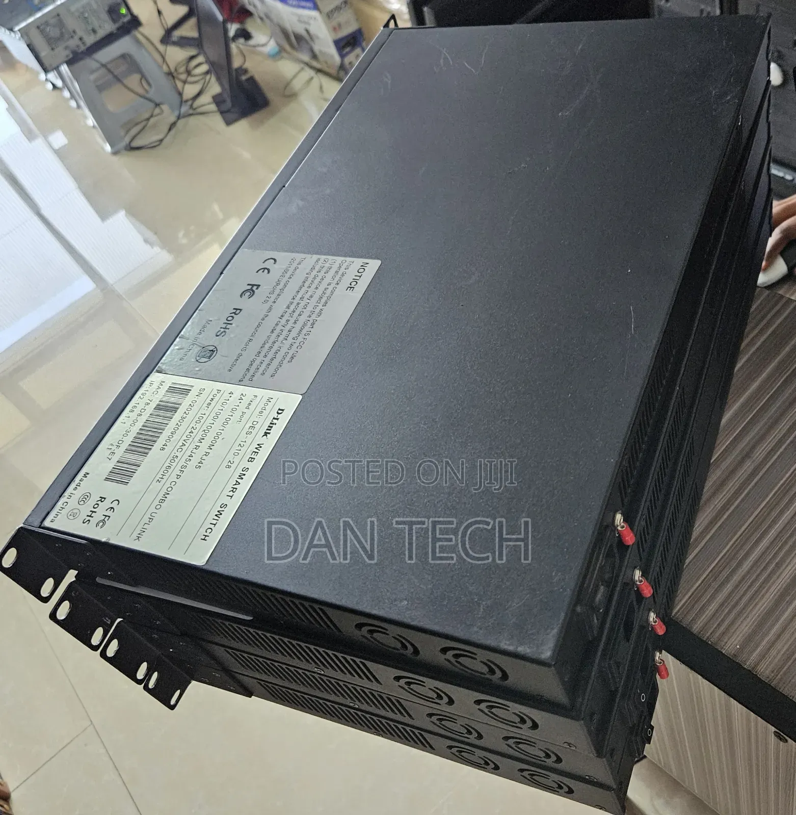 D-Link 28-Port Gigabit Switch