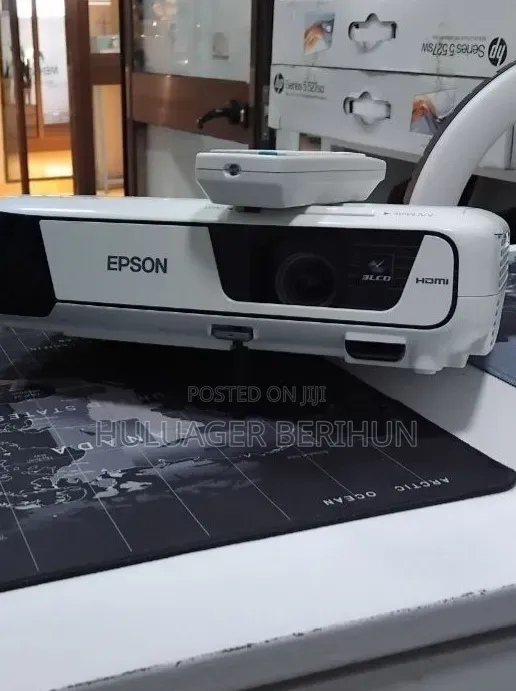 EPSON Projector