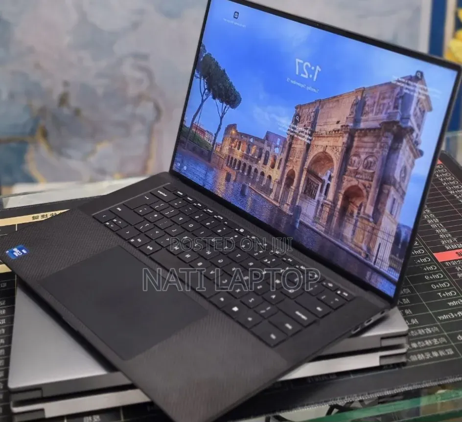 New Laptop Dell Precision 5560 16GB Intel Core i7 SSD 512GB