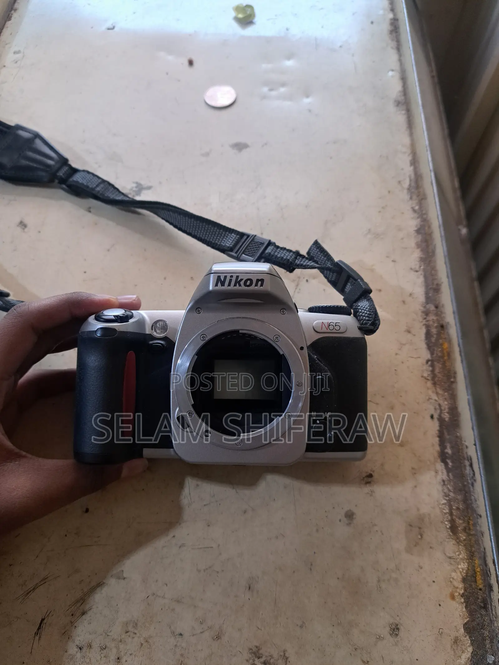 Nikon N65 35mm Film Camera + Quantaray 28-90mm Lens