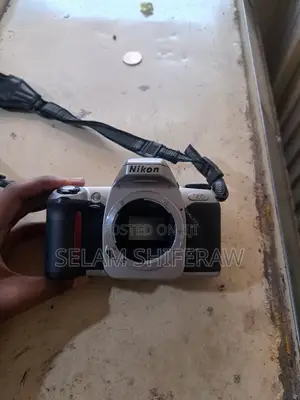 Nikon N65 35mm Film Camera + Quantaray 28-90mm Lens
