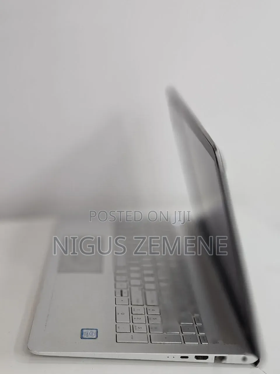 New Laptop HP Pavilion 15 2GB Intel Core i7 SSD 1T