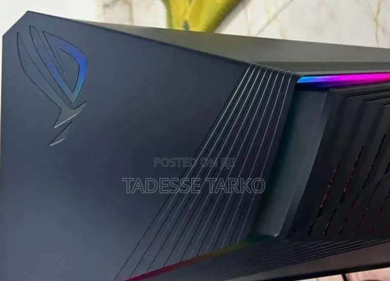 New Desktop Computer Asus ROG STRIX GD30CI 32GB Intel Core i7 SSD 1T