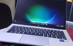 New Laptop HP EliteBook 830 16GB Intel Core i7 SSD 512GB