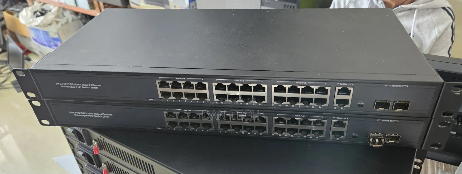 24-Port PoE Unmanaged Switch