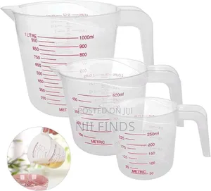 Set of 3 Plastic Measuring Jugs
