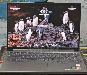 New Laptop Lenovo Legion 5 16GB AMD Ryzen 7 SSD 1T