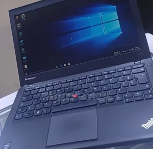 Laptop Lenovo ThinkPad X240 4GB Intel Core i5 HDD 500GB
