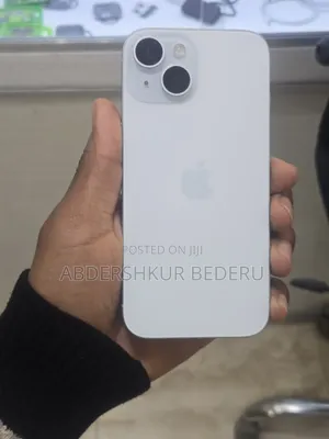 Apple iPhone 15 128 GB Silver