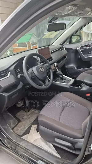 New Toyota RAV4 2024 Black