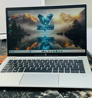 New Laptop HP EliteBook 830 G8 16GB AMD Ryzen 5 SSD 512GB