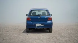 Toyota Vitz 1.0 FWD 5dr 2001 Blue