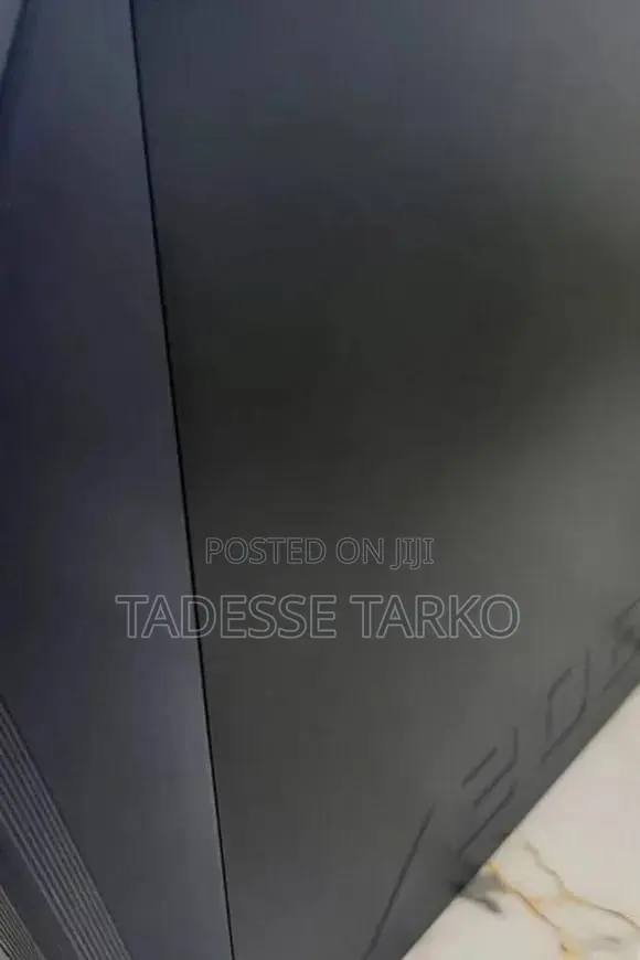 New Desktop Computer Asus ROG STRIX GD30CI 32GB Intel Core i7 SSD 1T