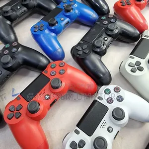 Original PS4 Controller Dubai Used 100% Original በብዛት ለሚወስድ ታላቅ ዲስካውንት