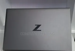New Laptop HP ZBook Firefly G8 16GB Intel Core i7 SSD 512GB