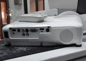 EPSON Projector
Model Name: EB-S31
Hardware Interface: VGA