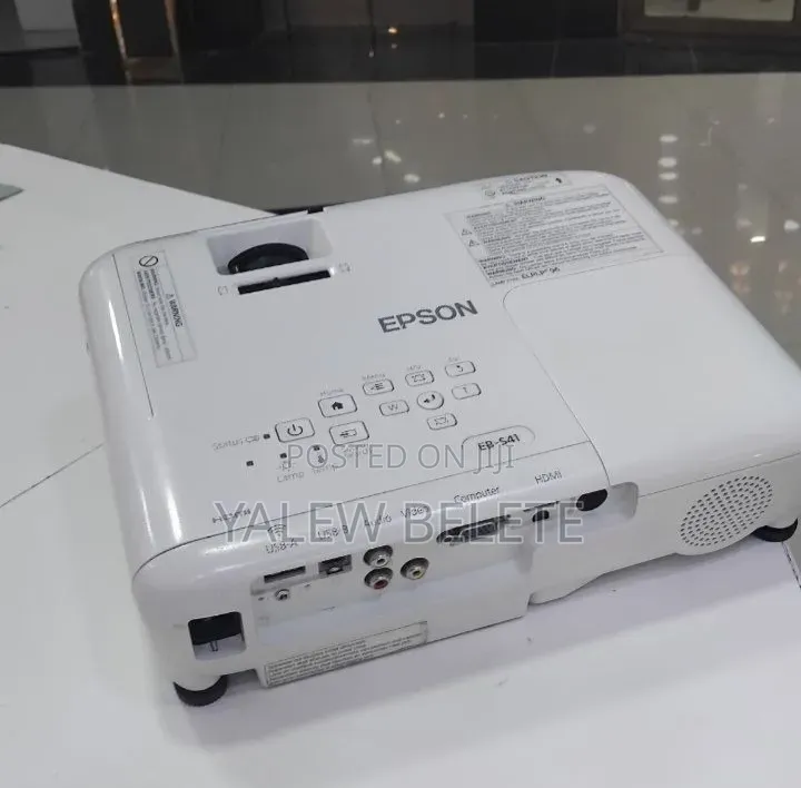 Epson Projector 
Model Name: EB-S41