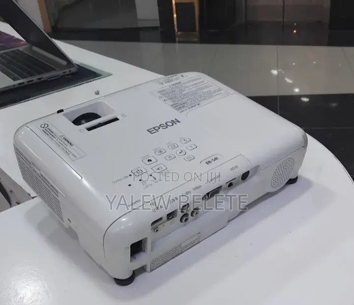 Epson Projector 
Model Name: EB-S41