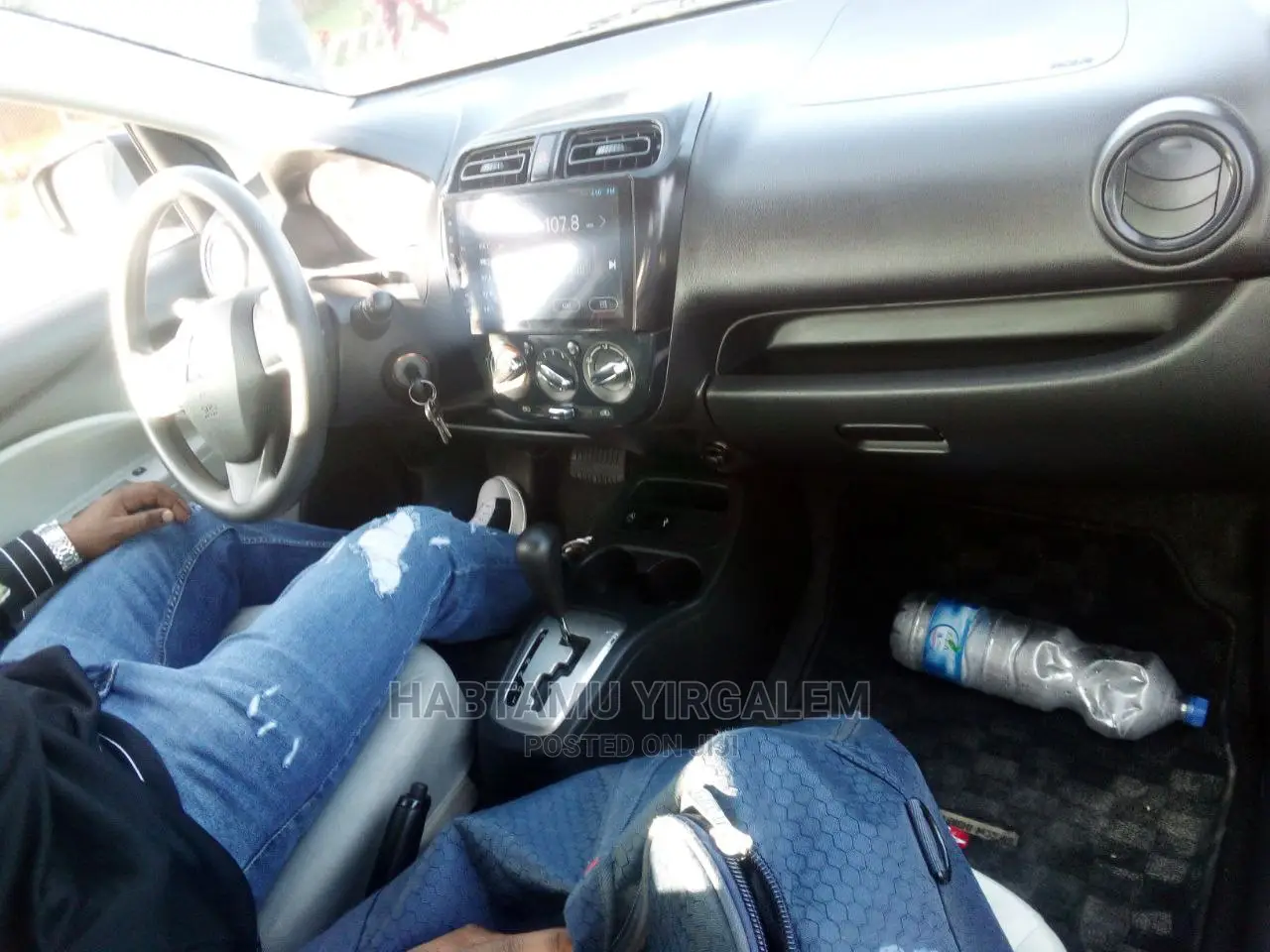 Mitsubishi Attrage 2021 Beige