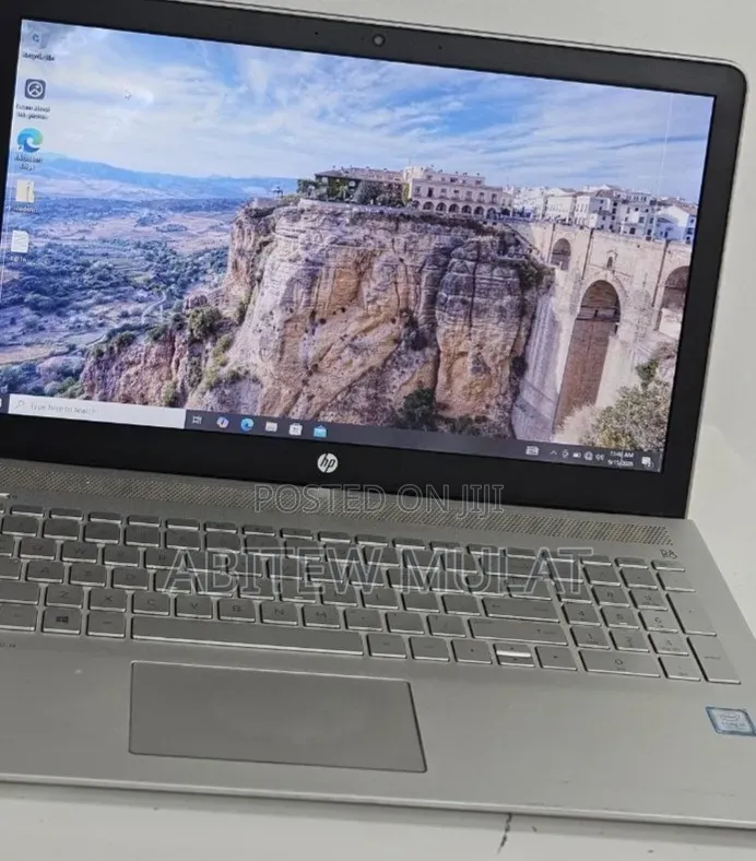 Laptop HP Pavilion 15 8GB Intel Core i5 HDD 1T