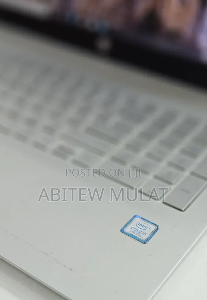 Laptop HP Pavilion 15 8GB Intel Core i5 HDD 1T