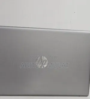 Laptop HP Pavilion 15 8GB Intel Core i5 HDD 1T