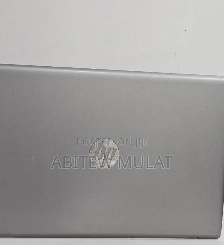 Laptop HP Pavilion 15 8GB Intel Core i5 HDD 1T