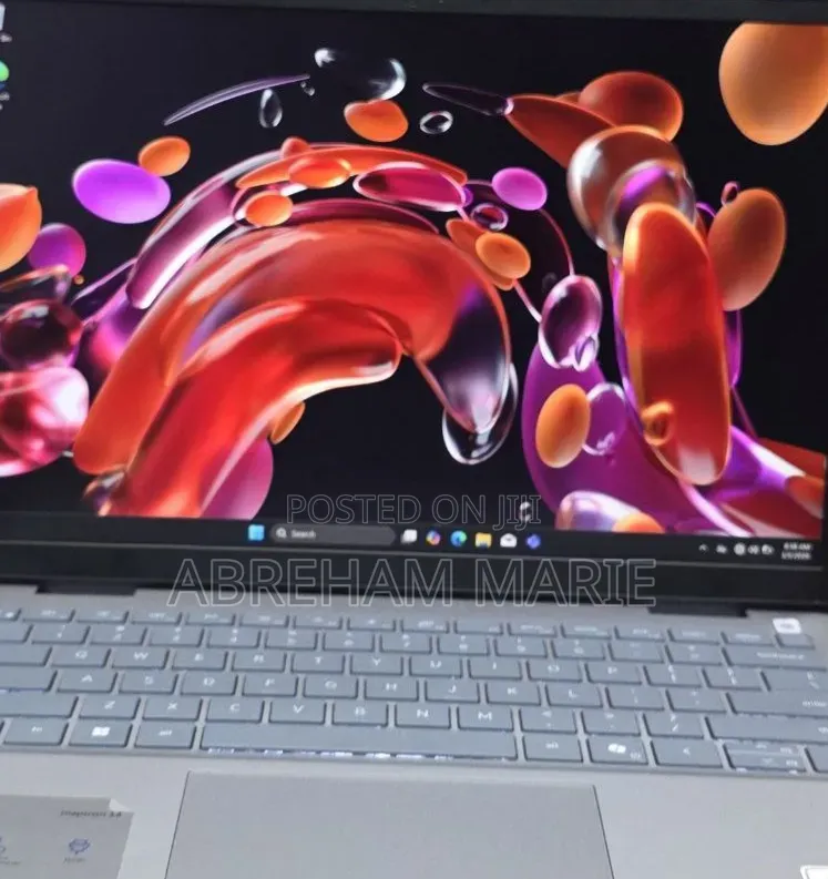 New Laptop Dell Inspiron 14 7440 16GB Intel Core Ultra 7 SSD 512GB