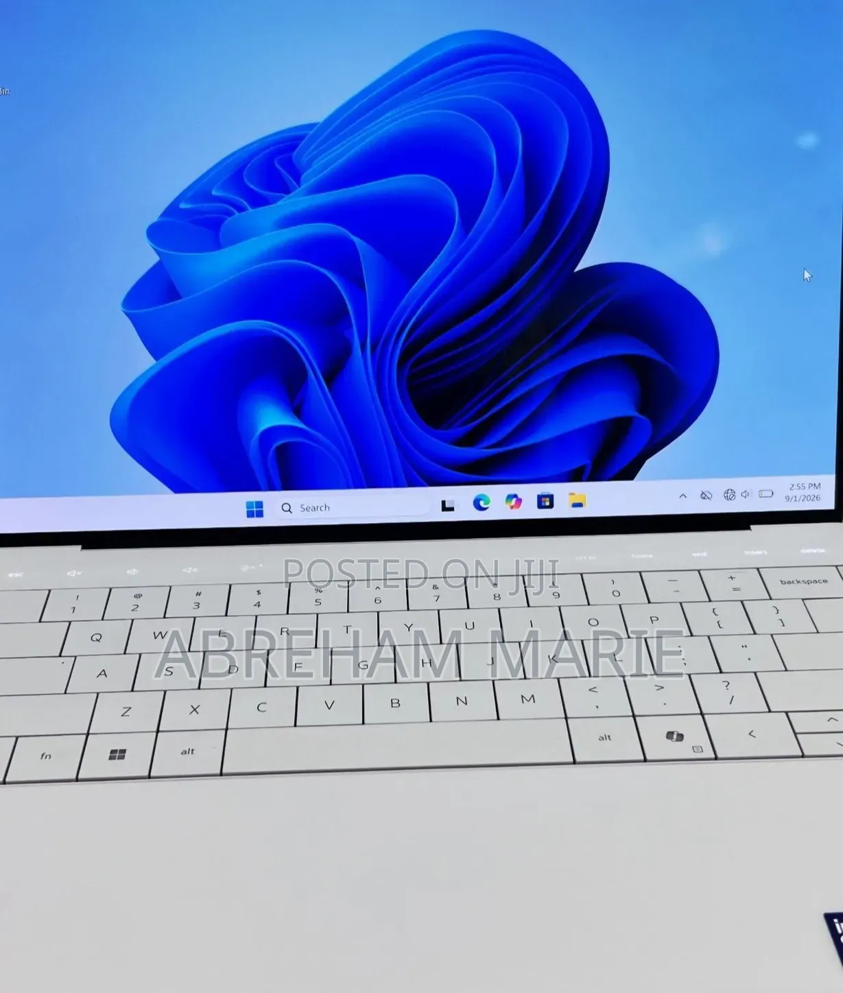 New Laptop Dell XPS 13 16GB Intel Core Ultra 7 SSD 512GB