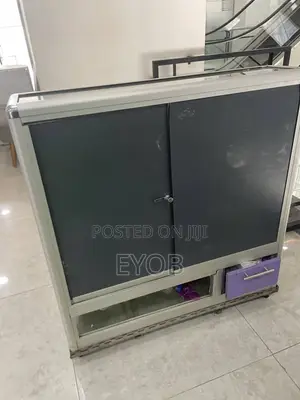 Aluminum Display