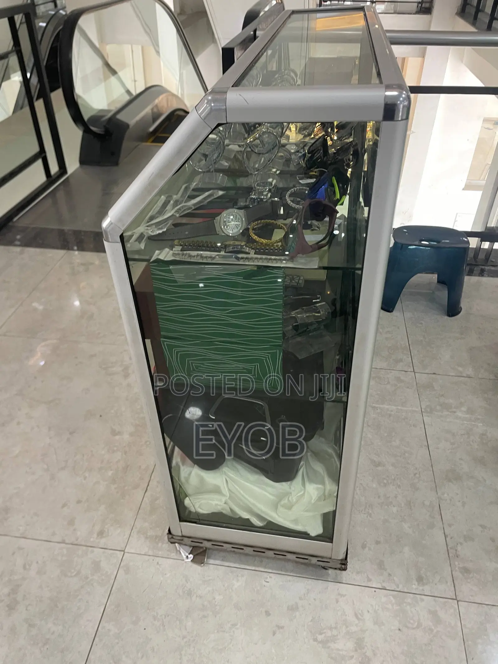 Aluminum Display