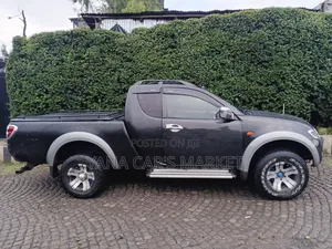 Mitsubishi L200 2007 Silver