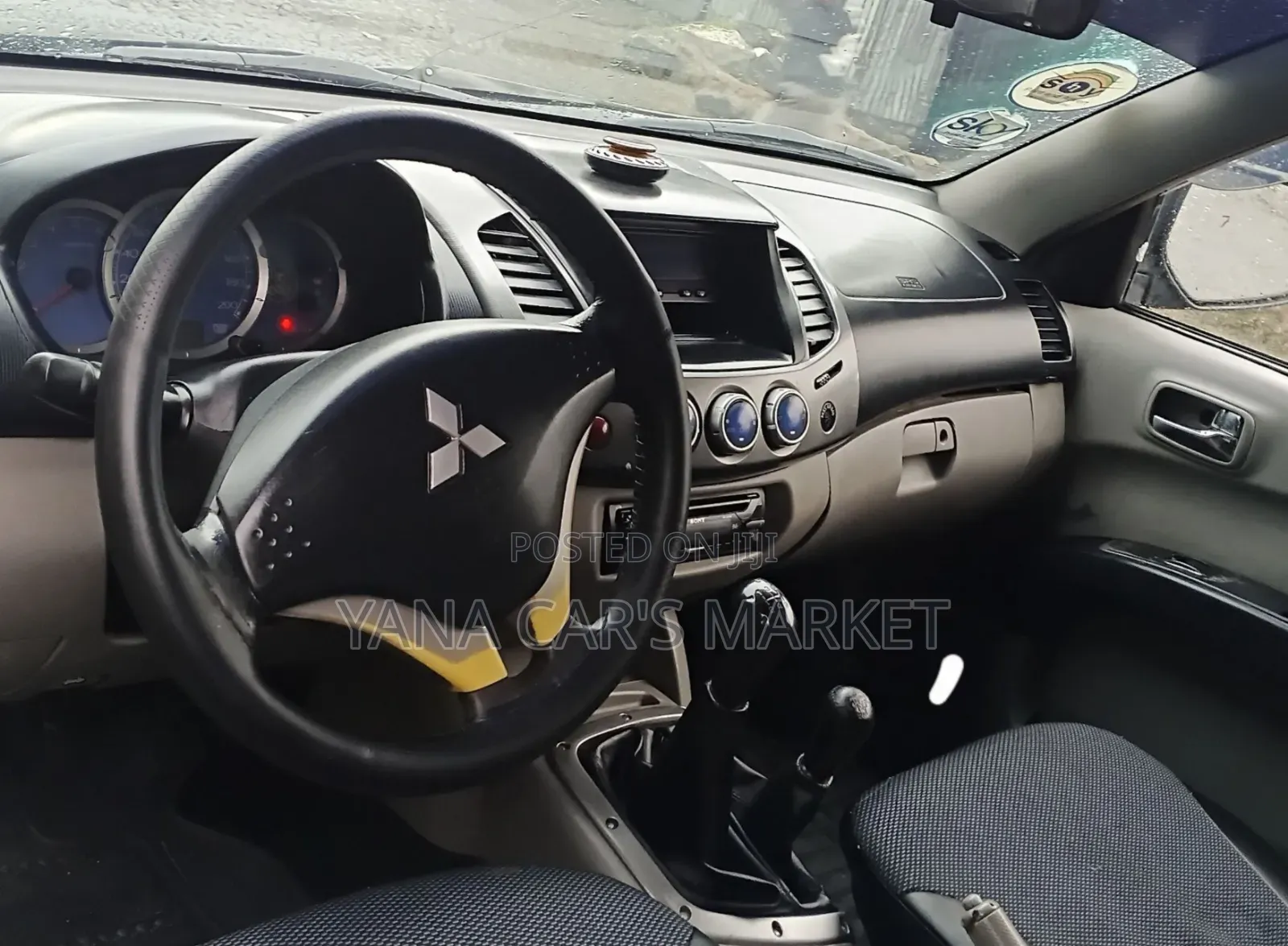 Mitsubishi L200 2007 Silver