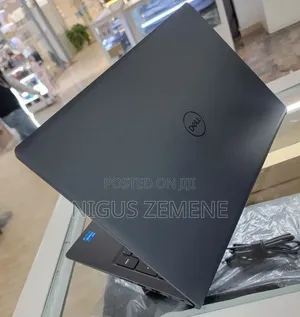 New Laptop Dell Vostro 1014 16GB Intel Core i5 SSD 512GB
