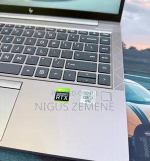 New Laptop HP ZBook 14 16GB Intel Core i7 SSD 512GB