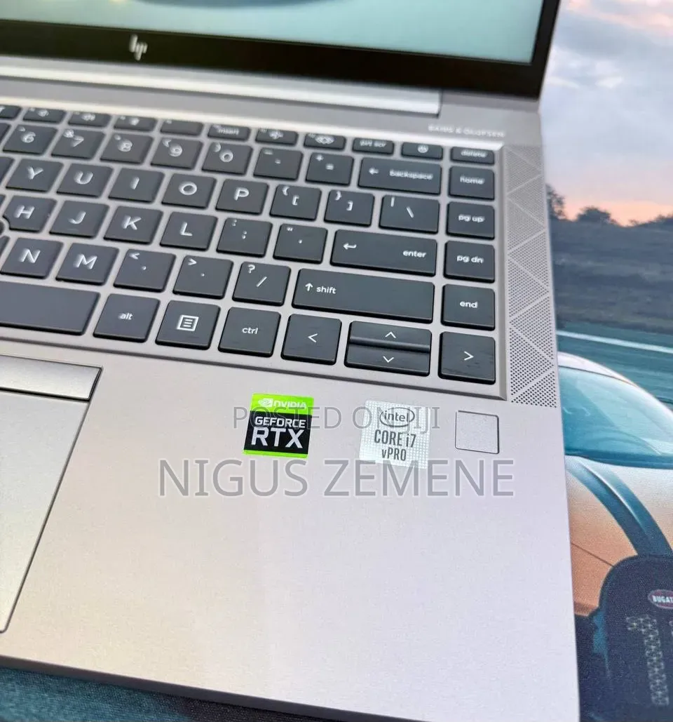 New Laptop HP ZBook 14 16GB Intel Core i7 SSD 512GB