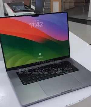 New Laptop Apple MacBook Pro 2021 M1 Max 64GB Apple M1 Max SSD 1T
