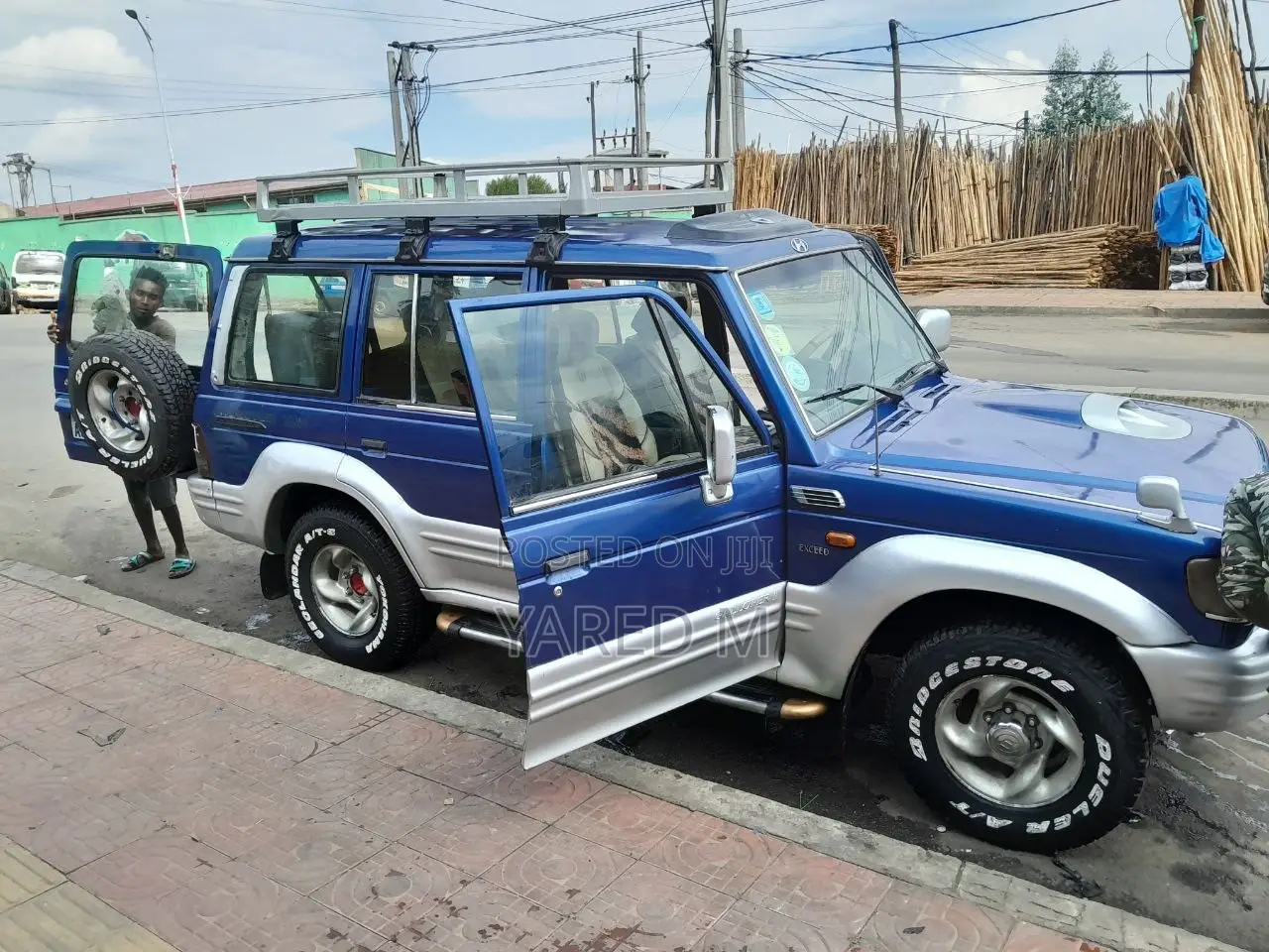 Hyundai Galloper LWB 2000 Blue