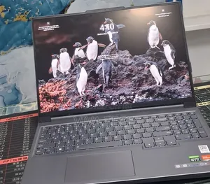 New Laptop Lenovo Legion 5 16GB AMD Ryzen 7 SSD 1T