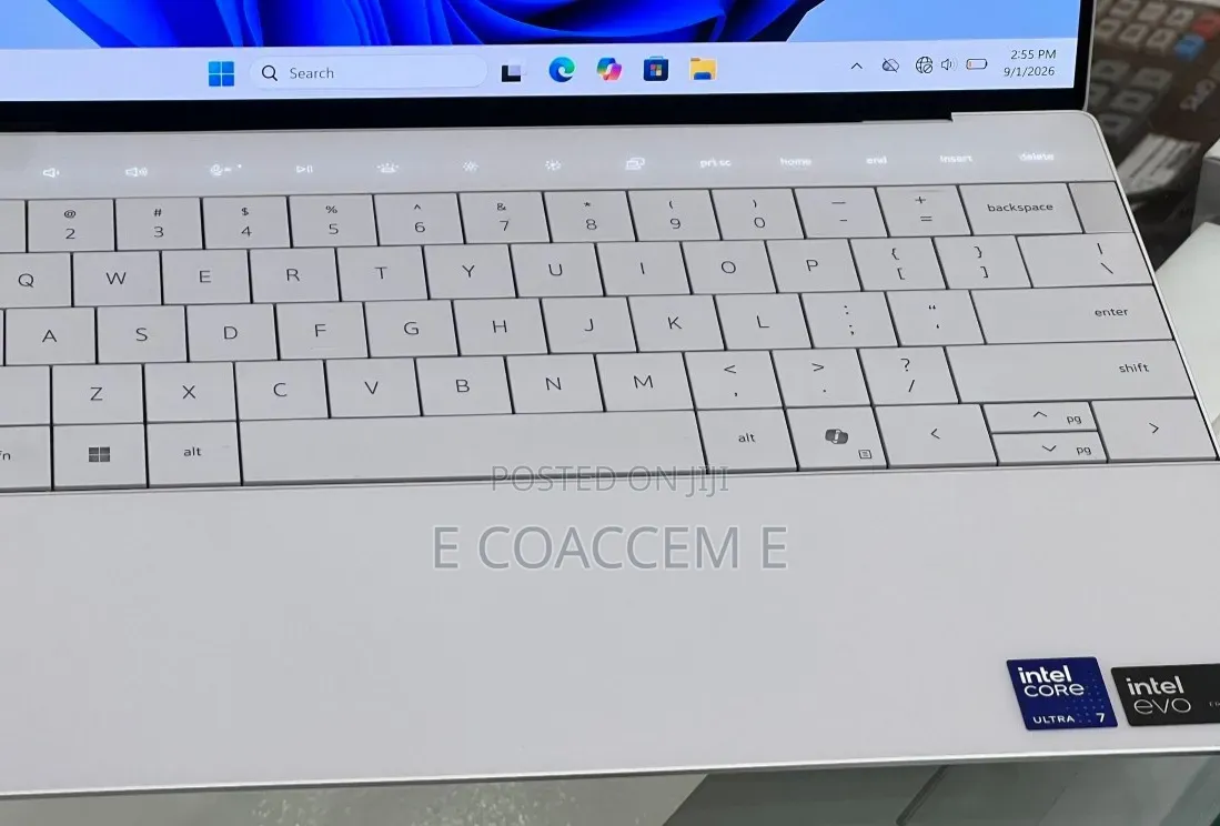 New Laptop Dell 16GB Intel Core Ultra 7 SSD 512GB
