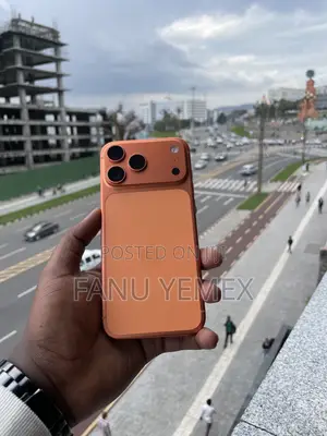 New Apple iPhone 17 Pro Max 256 GB Orange